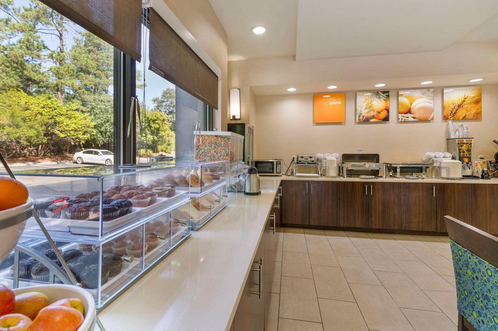 Comfort Suites Columbia Northeast - Fort Jackson المظهر الخارجي الصورة