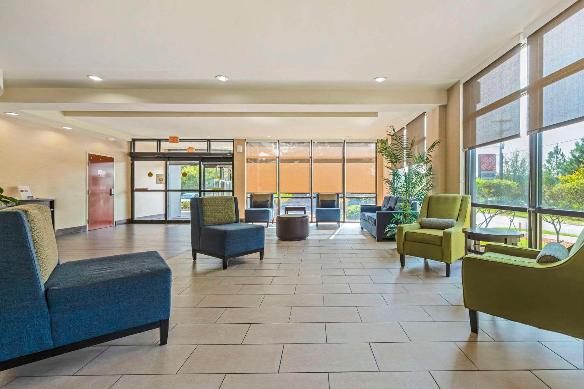 Comfort Suites Columbia Northeast - Fort Jackson المظهر الخارجي الصورة