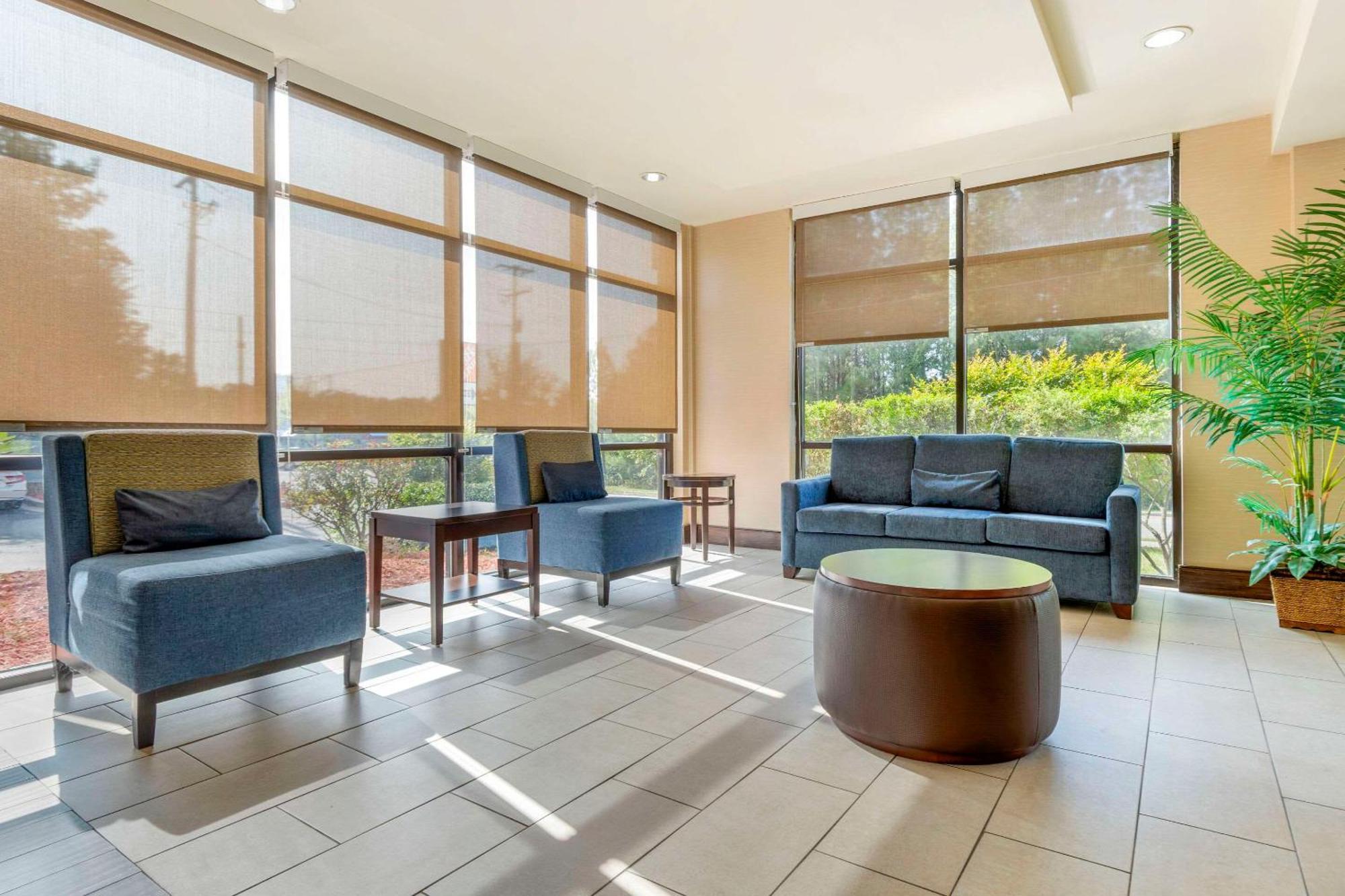 Comfort Suites Columbia Northeast - Fort Jackson المظهر الخارجي الصورة